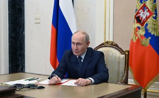 Доверие к Путину и партийные рейтинги: свежие данные ВЦИОМ