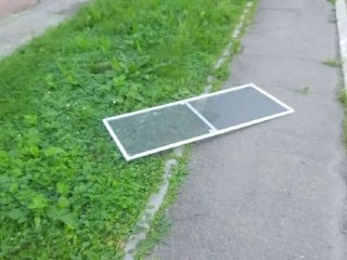 Две девочки выпали из окон: тревожные инциденты в Иркутской области