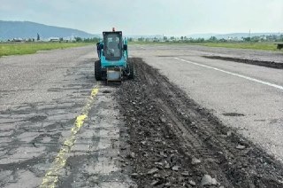 Ремонт взлётно-посадочной полосы в Киренске: 40 млн рублей на обновление