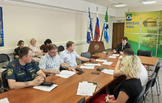 Жители Братского района ждут улучшения электроснабжения после проверок