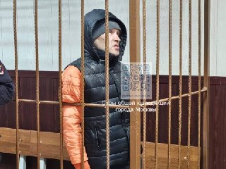 Мошенник Ларисы Долиной ушел на СВО: детали судебного разбирательства